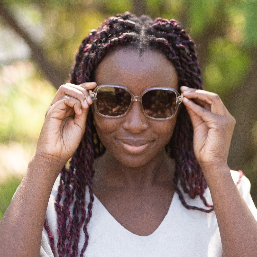 Soek Scarlett Champagne Brown Gradient Lens l Maple Arms