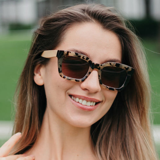 Soek Sunglasses Zahra Opal Tort l Brown Graduated l White Maple Arms