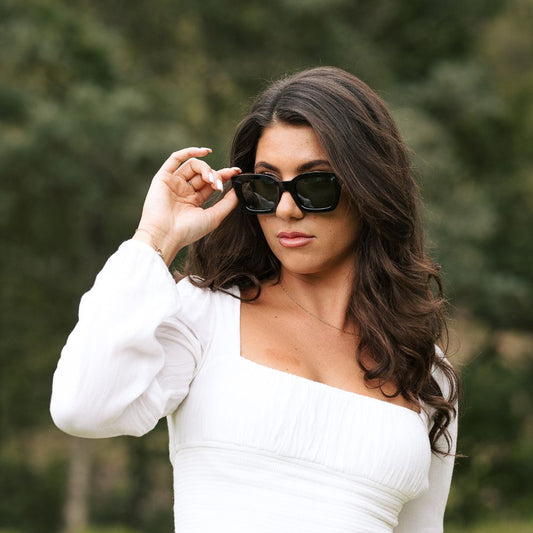 Soek Sunglasses Zahra Midnight l Khaki Polarised Lens l Walnut Arms