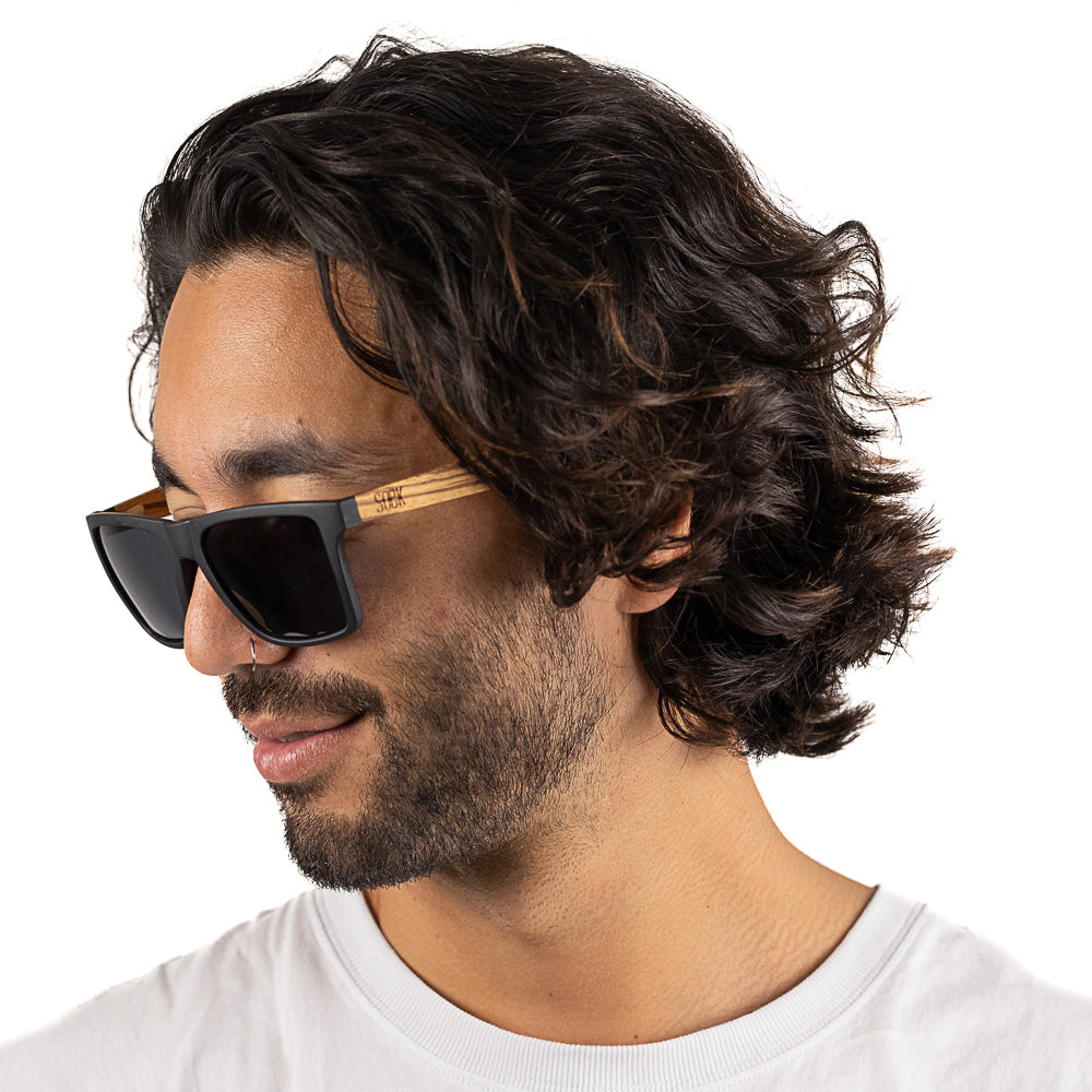 Soek Dalton Sunglasses - Black Frame - Walnut Wooden Arms